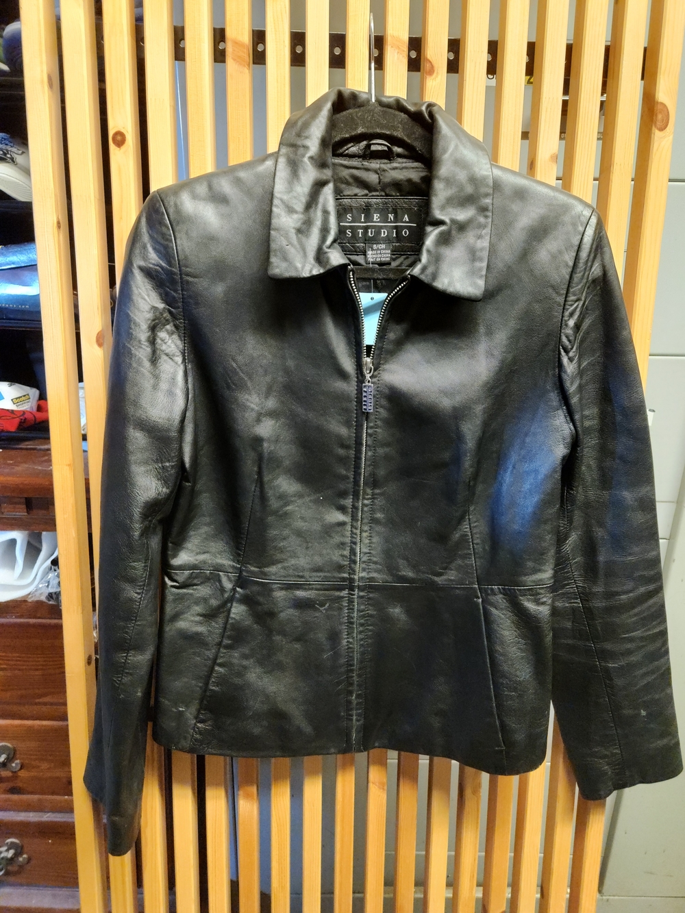 Siena Studio Women's Black Leather Zip Jacket (29)